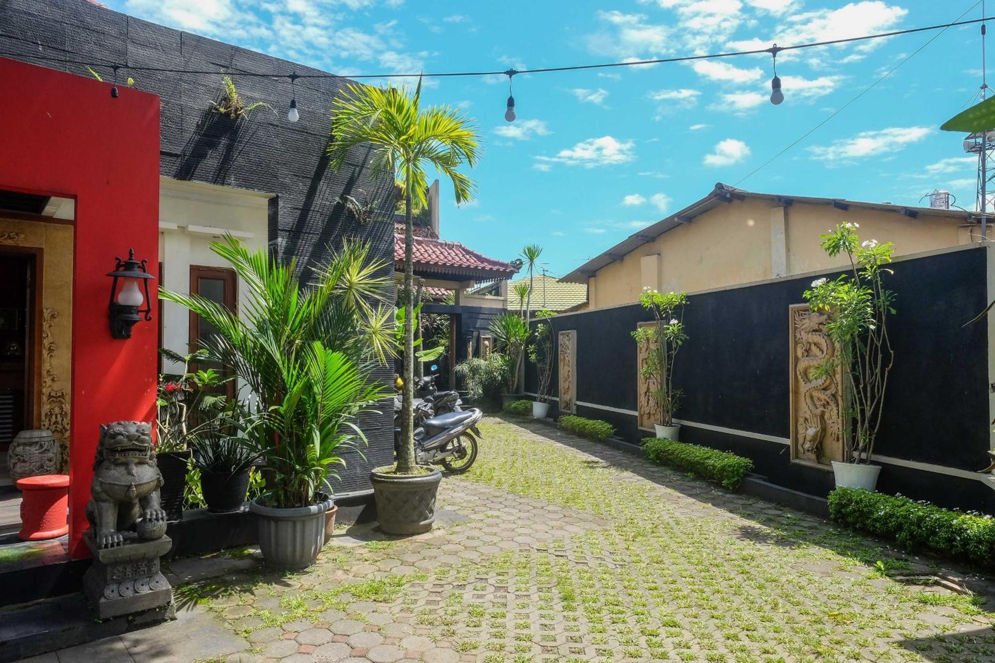 Hotel Urbanview Omah Eka Santi By Reddoorz